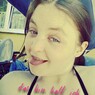 Nadine8660
